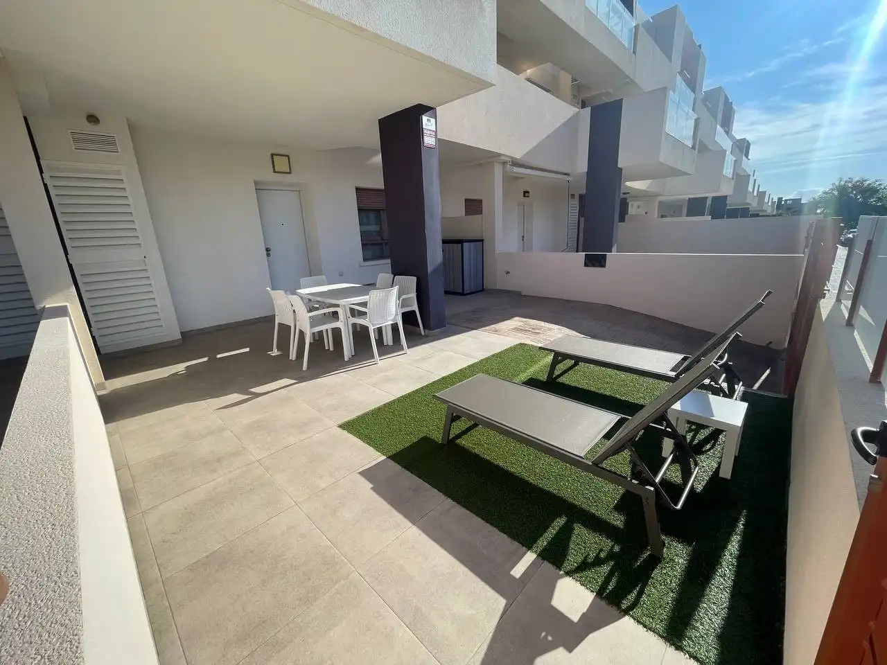 Terraza de Planta baja de alquiler en Pueblo Latino