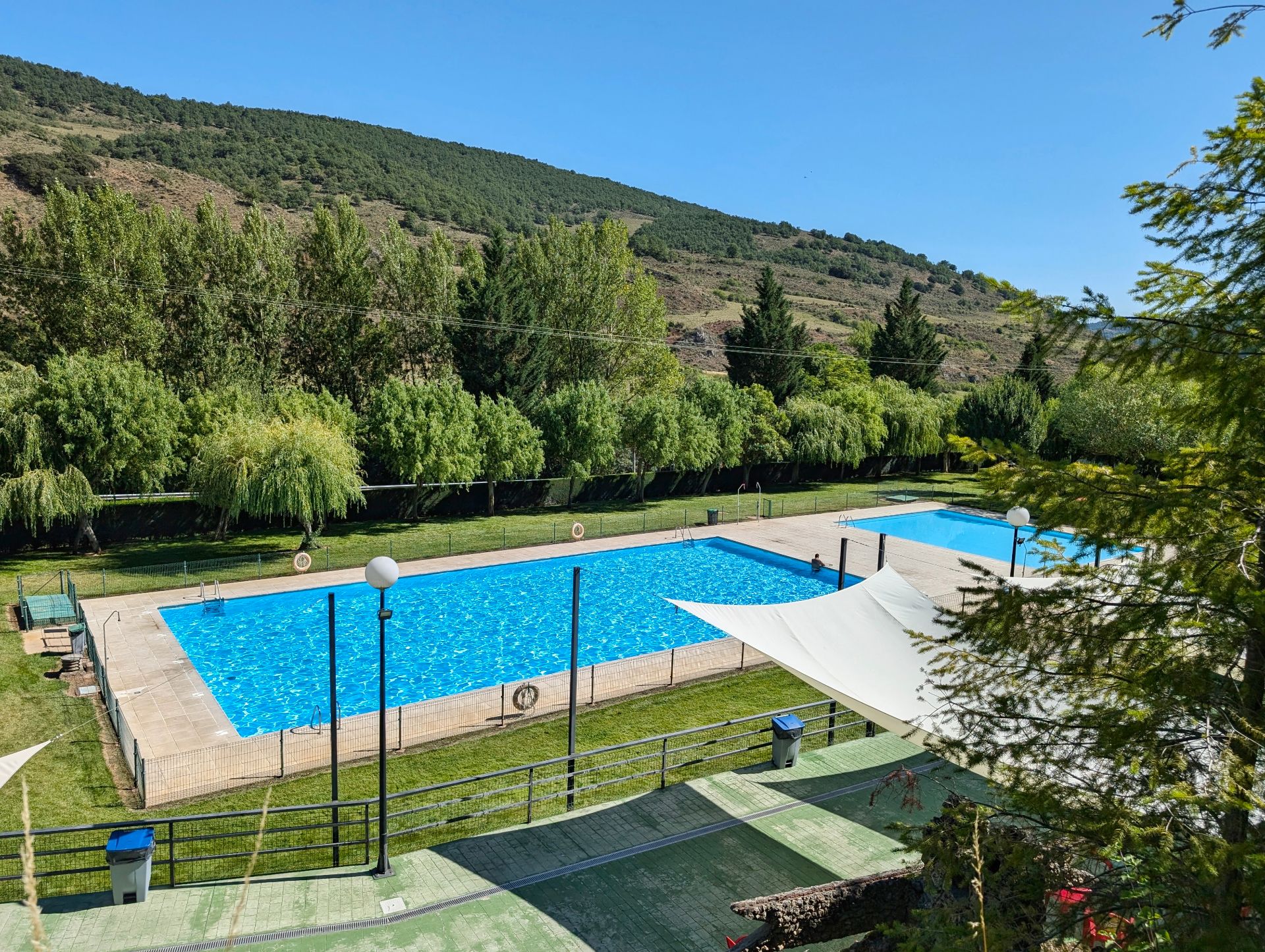 Piscina de Casa o xalet en venda en Zorraquín amb Calefacció, Jardí privat i Parquet