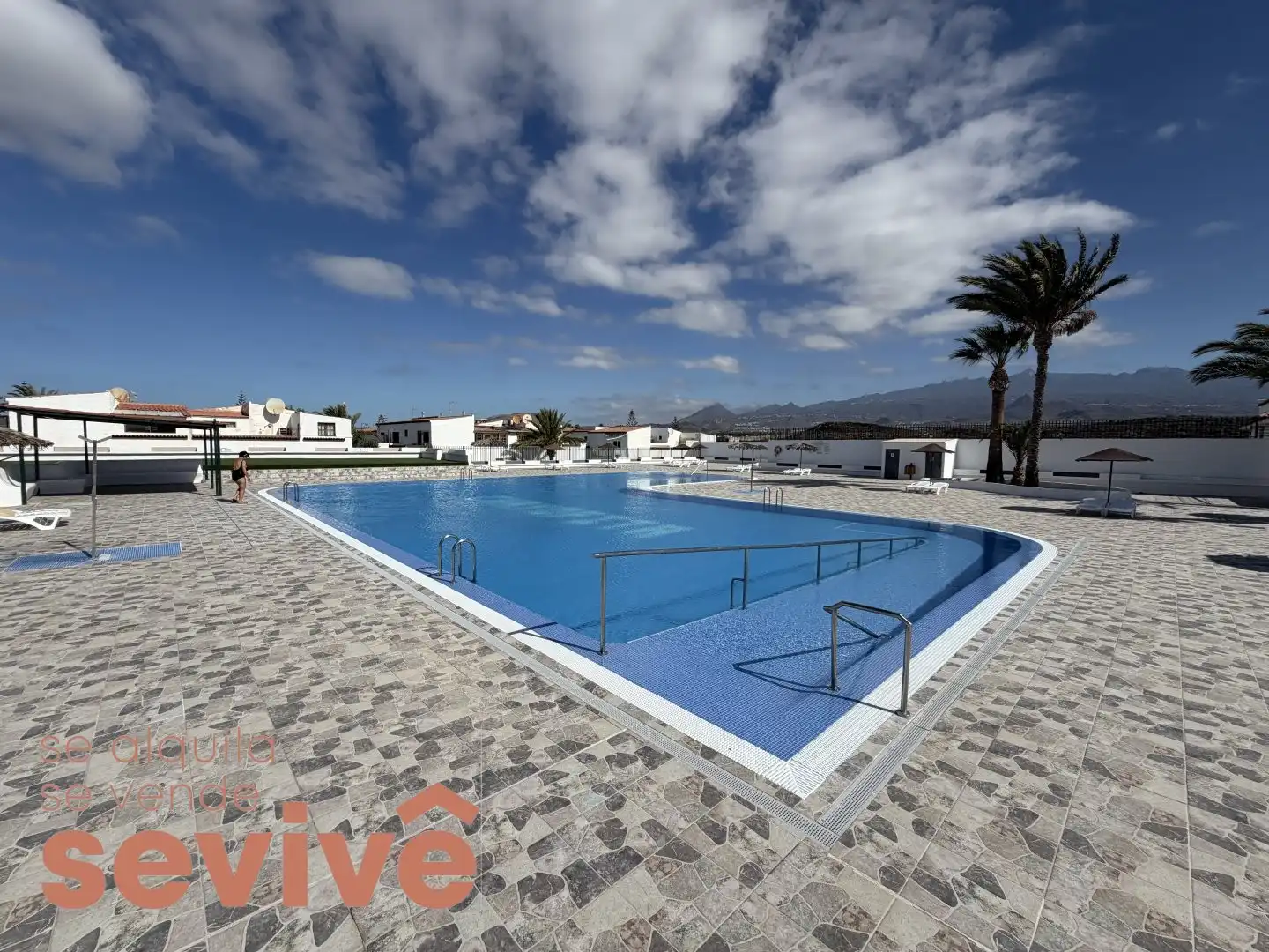 Piscina de Pis en venda en Arona amb Aire condicionat, Terrassa i Piscina