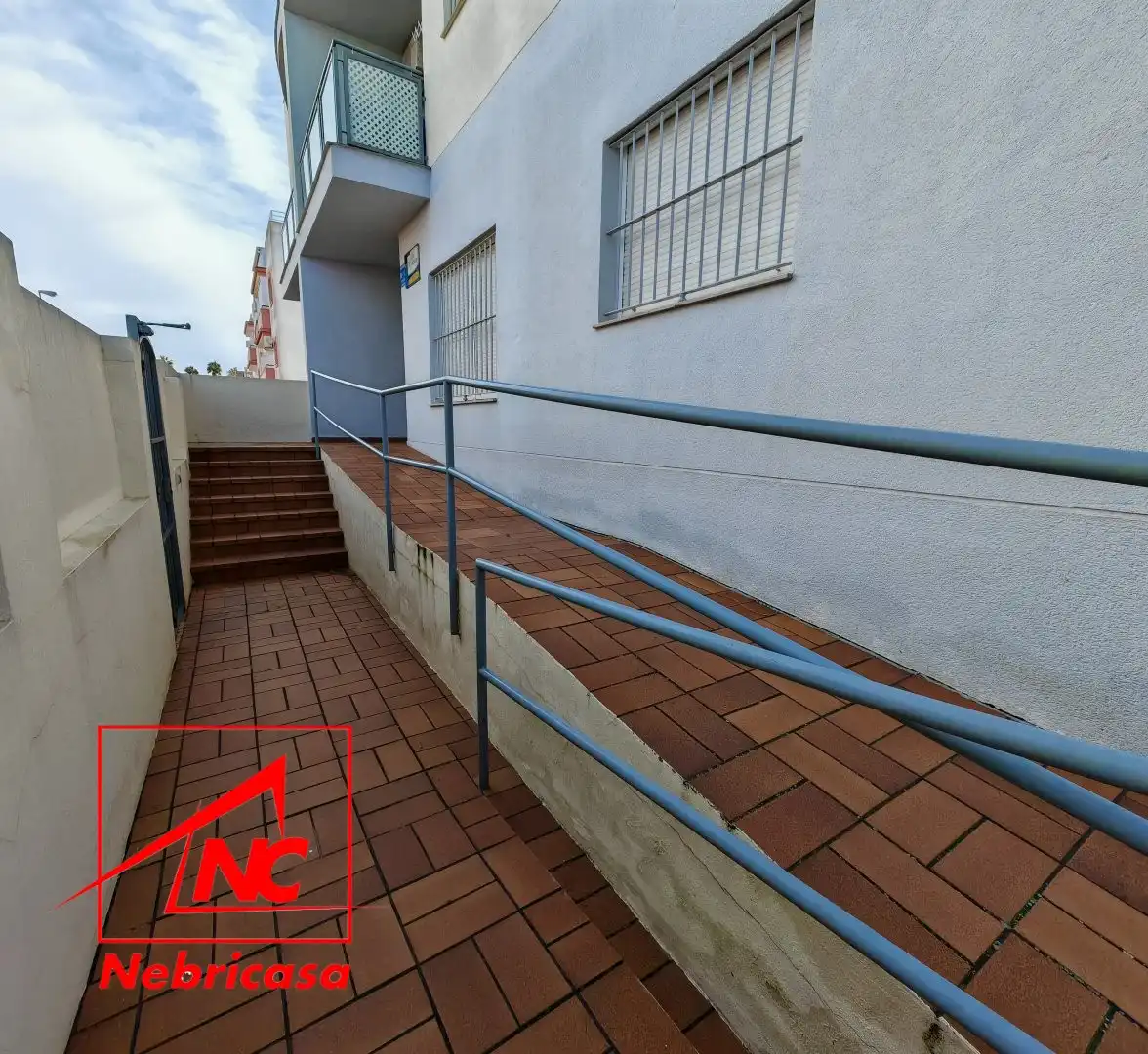 Flat for sale in Sanlúcar de Barrameda  with Air Conditioner and Furnished