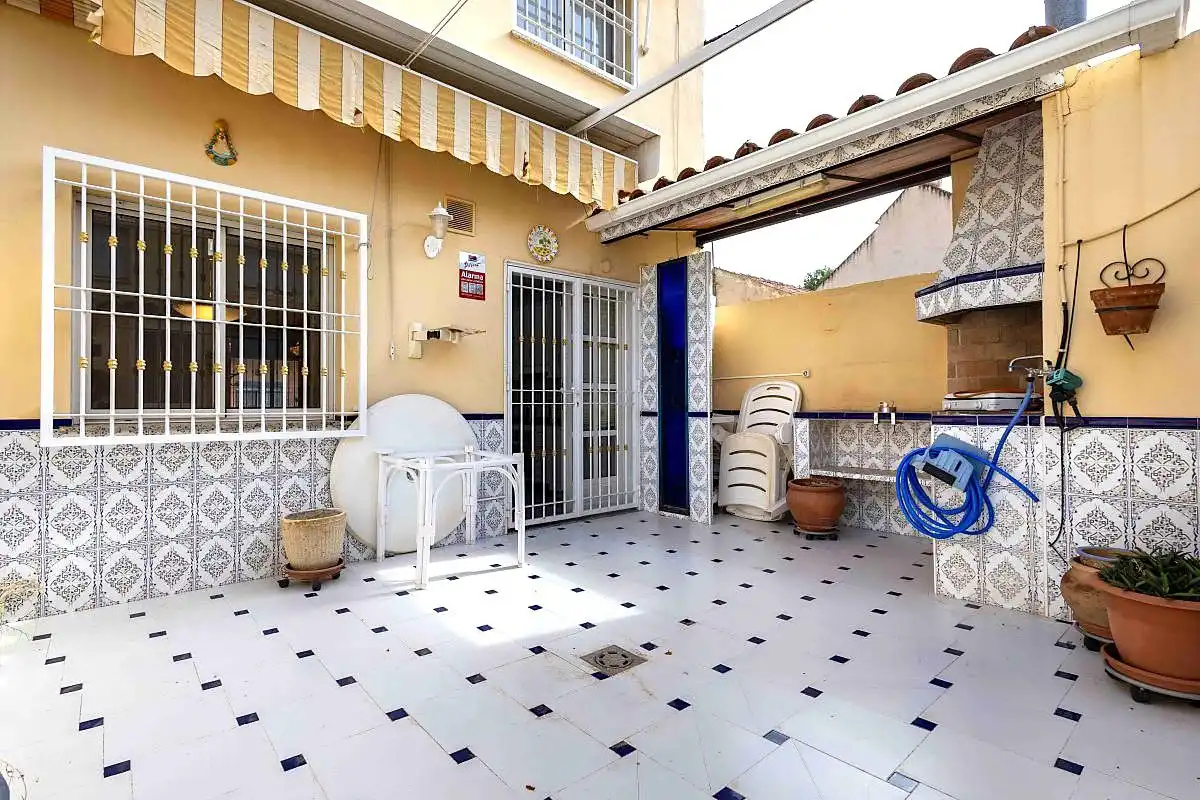 Maisonette zur Miete in ISAAC PERAL, 36, Santo Angel, Pedanías Este