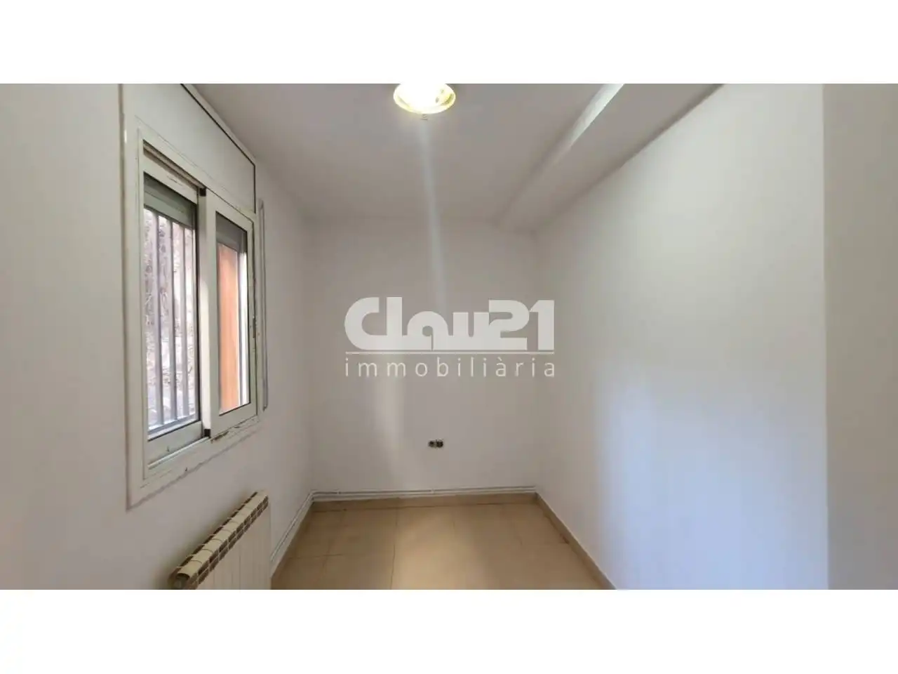Habitación de Piso en venta en Avià con Calefacción, Terraza y Balcón