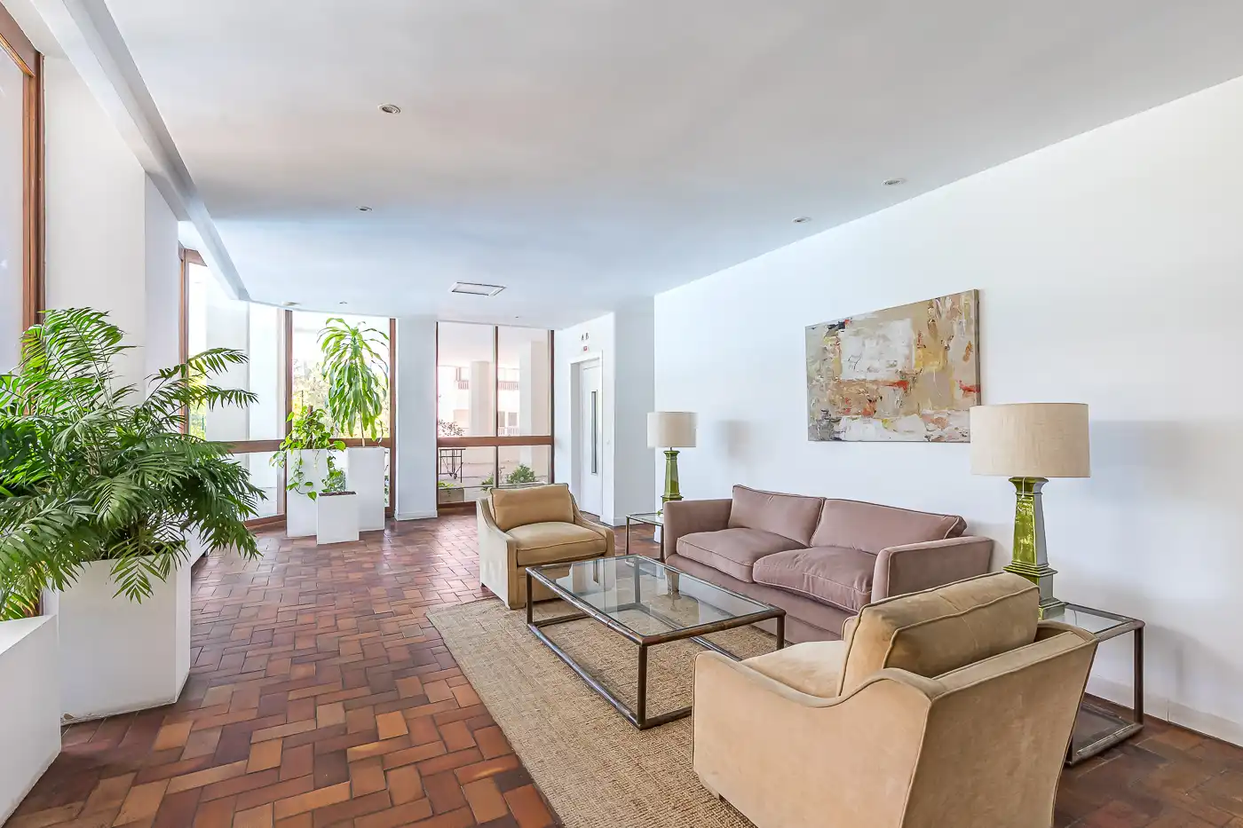 Living room of Flat for sale in Madrid  with Air Conditioner, Heating and Terrace