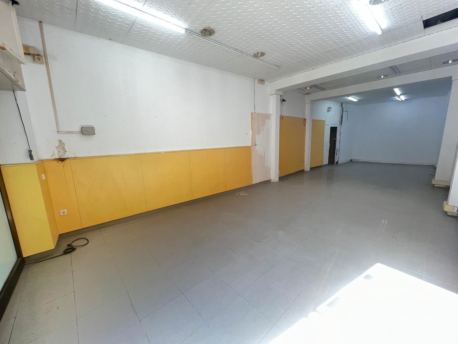 Local de lloguer en Olesa de Montserrat