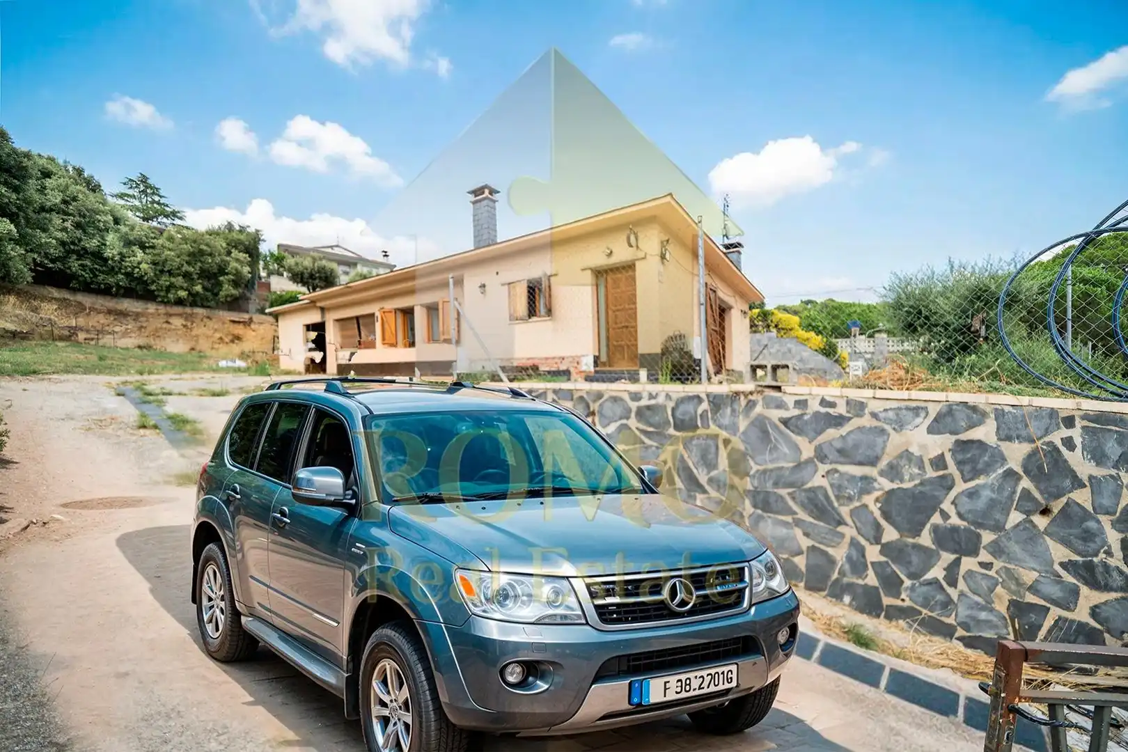 House with garden for sale in Carrer Pimpinella, imagen 2