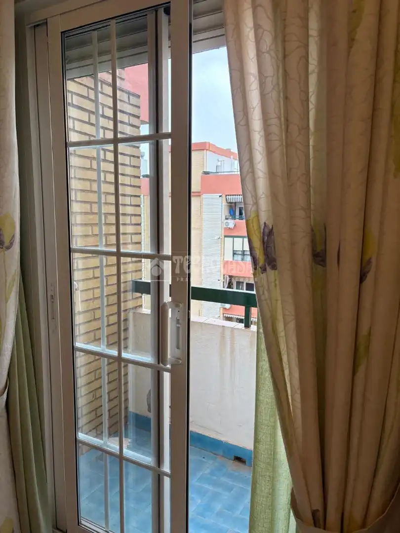 Bedroom of Flat for sale in Sevilla  with Terrace