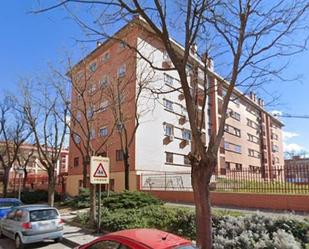 Vista exterior de Pis en venda en  Madrid Capital amb Aire condicionat, Calefacció i Jardí privat