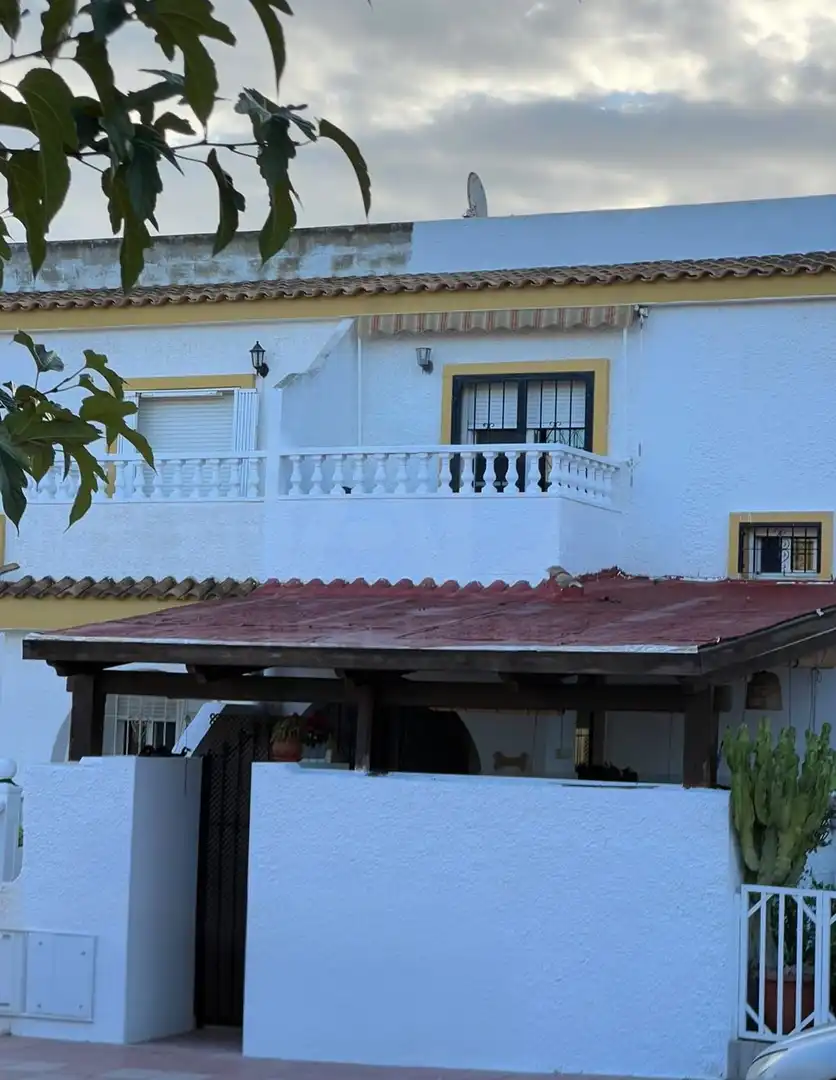 Casa amb piscina en venda a Avenida de Polonia 296, imagen 28