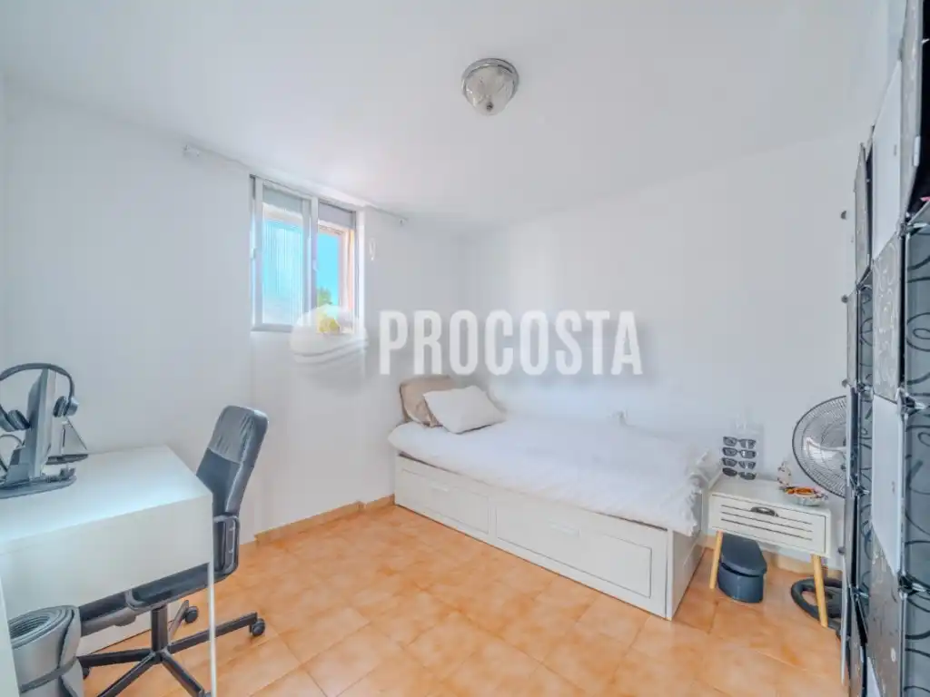 Habitación de Piso en venta en Almuñecar Centro