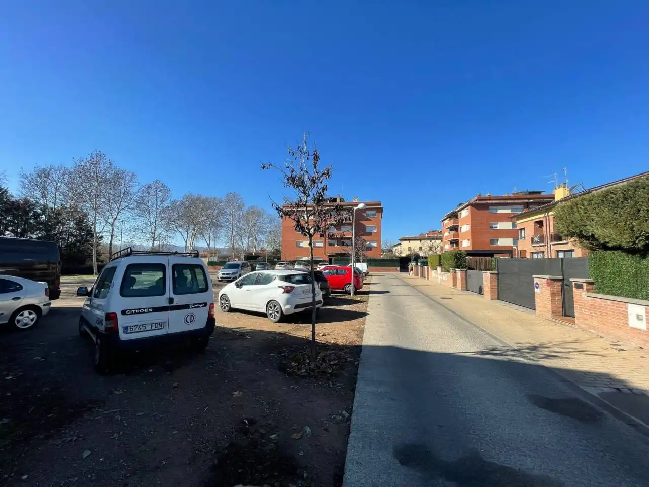 Parkplatz von Haus oder Chalet zum Verkauf in Vic mit Klimaanlage, Heizung und Privatgarten
