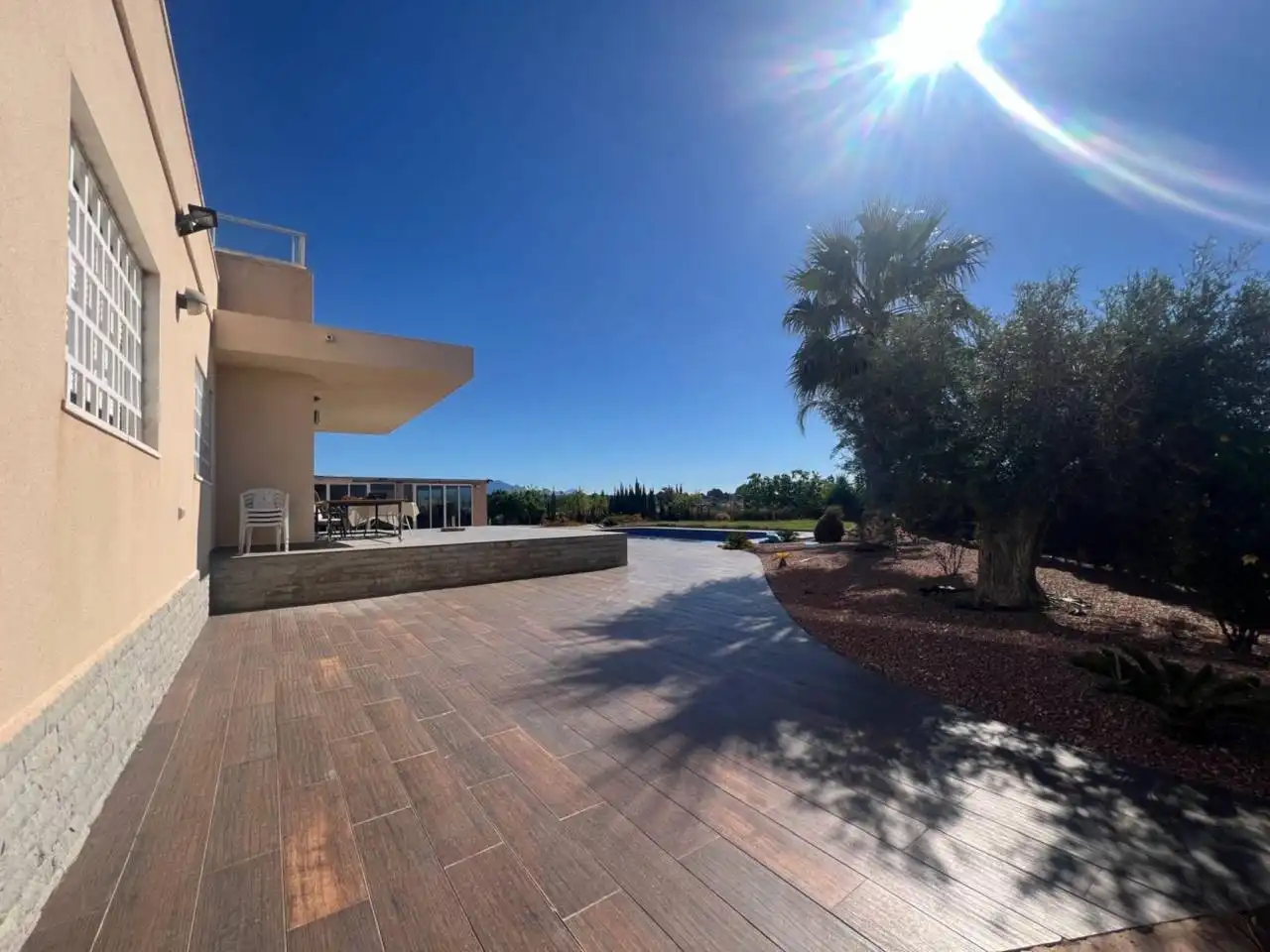 Terrassa de Casa o xalet en venda en Alicante / Alacant amb Aire condicionat, Calefacció i Jardí privat