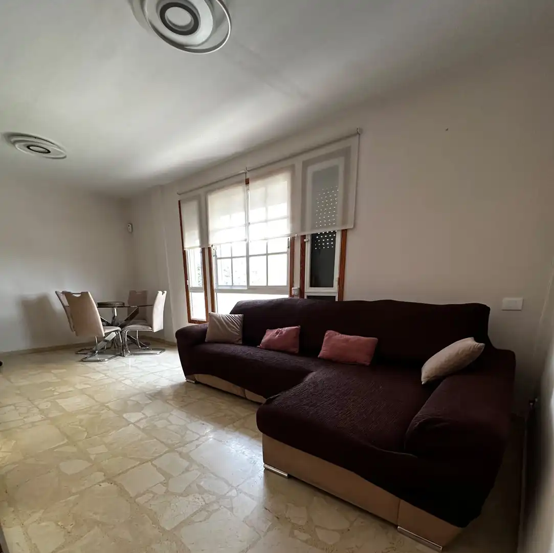 Maisonette zur Miete in Calle Secundino Delgado, San Fernando