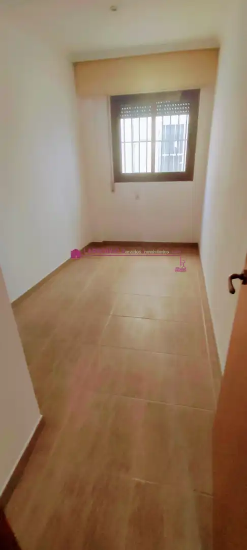 Habitación de Piso en venta en Benicarló con Aire acondicionado, Horno y Lavadora