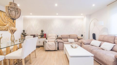 Foto 2 de Piso en venta en Calle Ciudad de Riga, Paus - Poligono San Blas, Alicante / Alacant