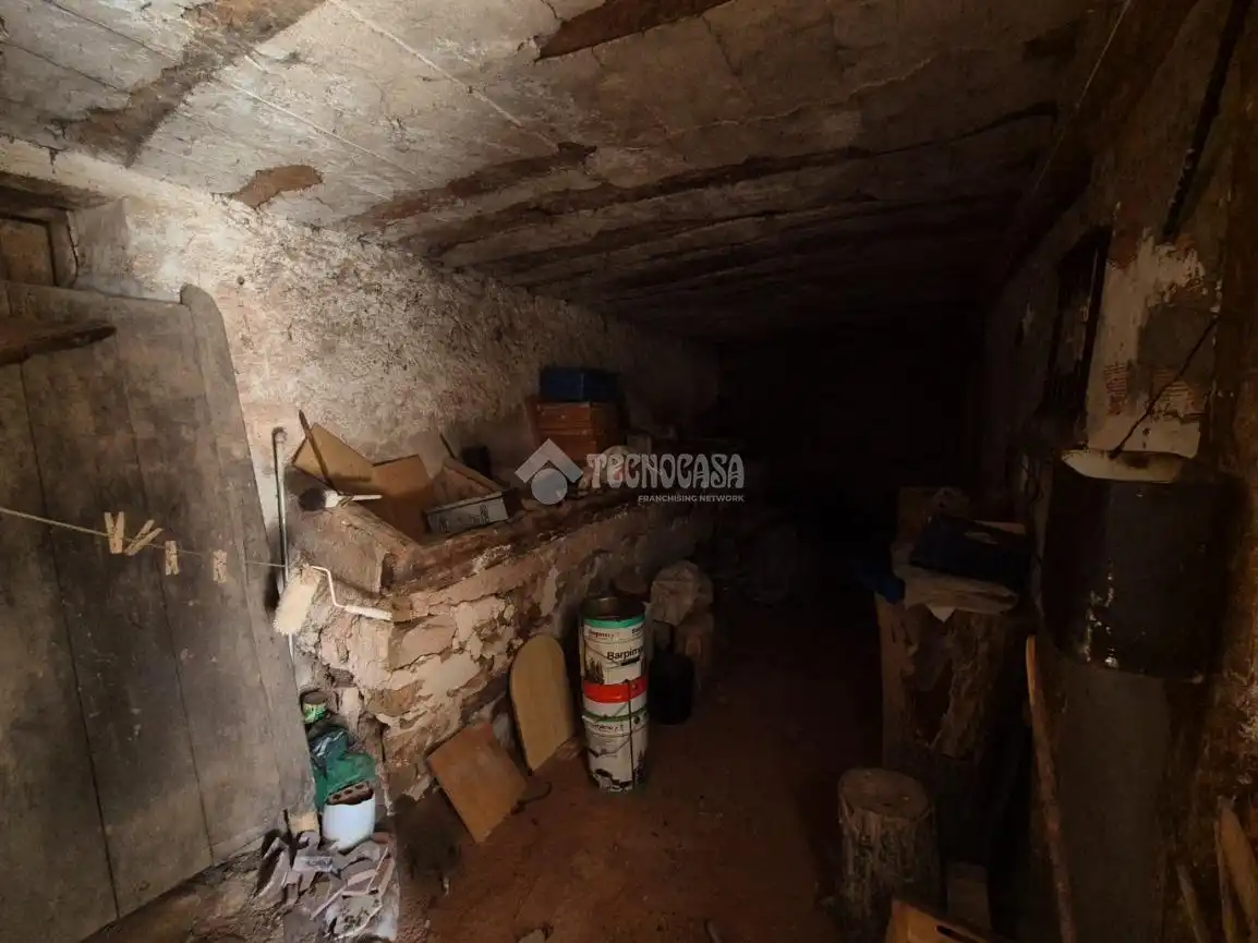 Finca rústica en venda en Sigüenza amb Calefacció i Moblat