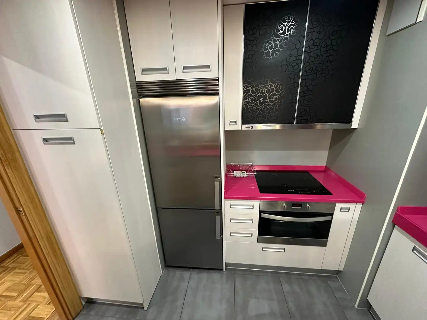 Cocina de Apartamento de alquiler en Burgos con Calefacción, Amueblado y Balcón