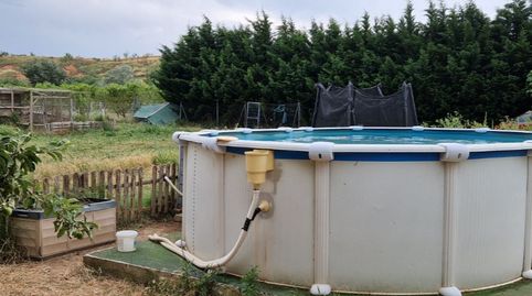 Foto 4 de Terreno en venta en Avenida de la Santa Cruz, 40, Quel, La Rioja