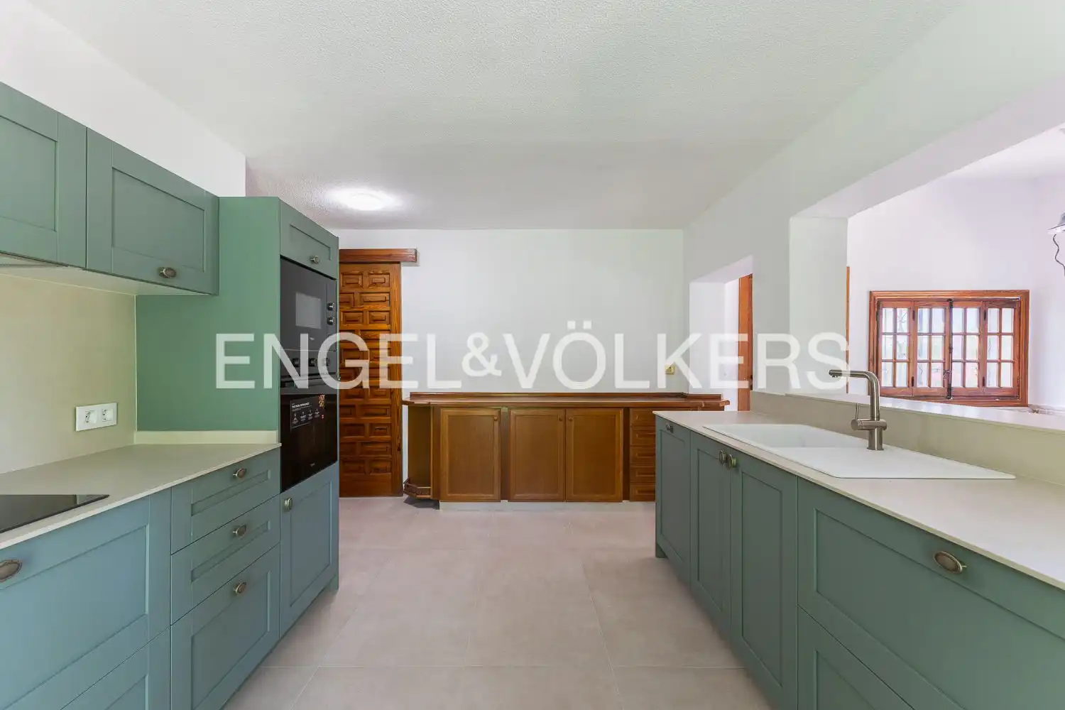 Cocina de Casa o chalet de alquiler en Paterna con Aire acondicionado, Calefacción y Jardín privado
