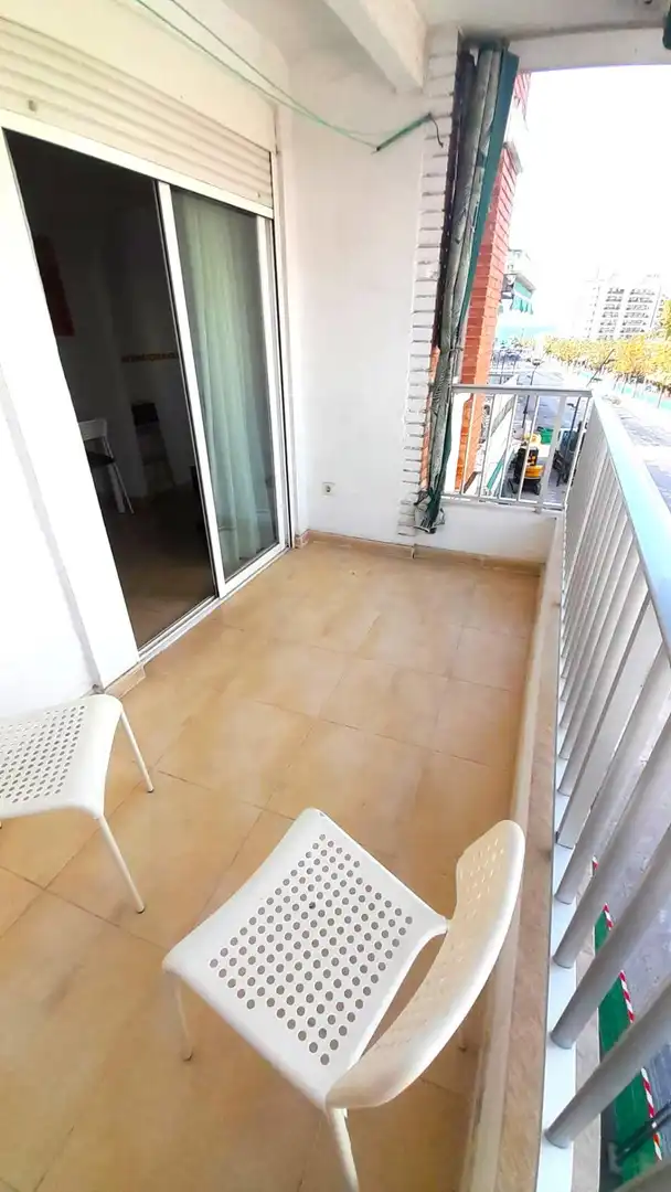 Terrasse von Wohnung zum Verkauf in Benidorm mit Klimaanlage, Terrasse und Möbliert