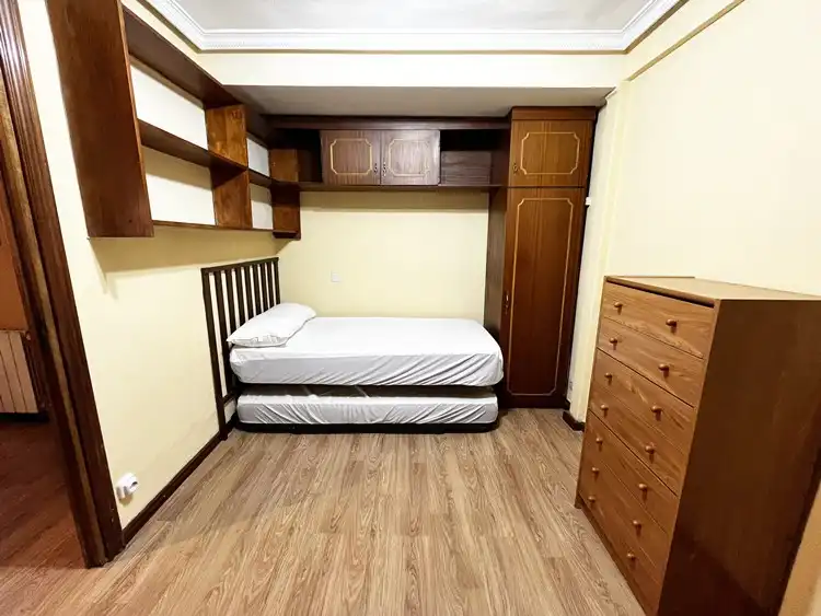 Bedroom of Flat for rent in Madrid  with Air Conditioner, Heating and Parquet flooring