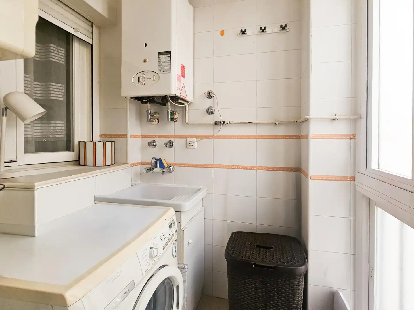Küche von Wohnung zum Verkauf in Jaén mit Klimaanlage, Heizung und Möbliert