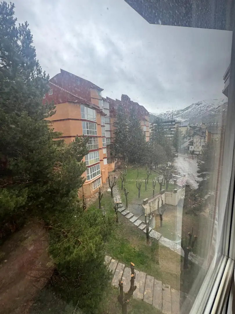 Vista exterior de Dúplex en venda en Sierra Nevada amb Calefacció i Moblat