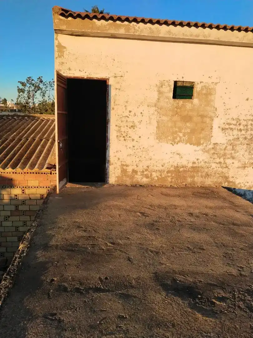 Vista exterior de Casa adosada en venda en Pilas