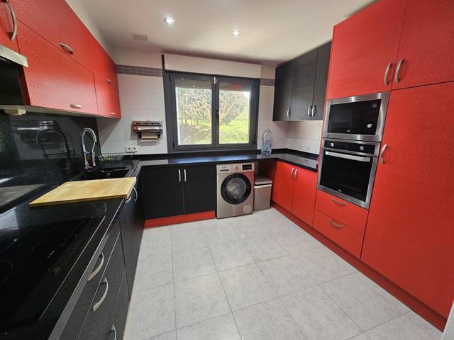 Casa adosada en Venta en Calle CALLE JUAN DE HERRERA en Tejares - Chamberí - Alcades