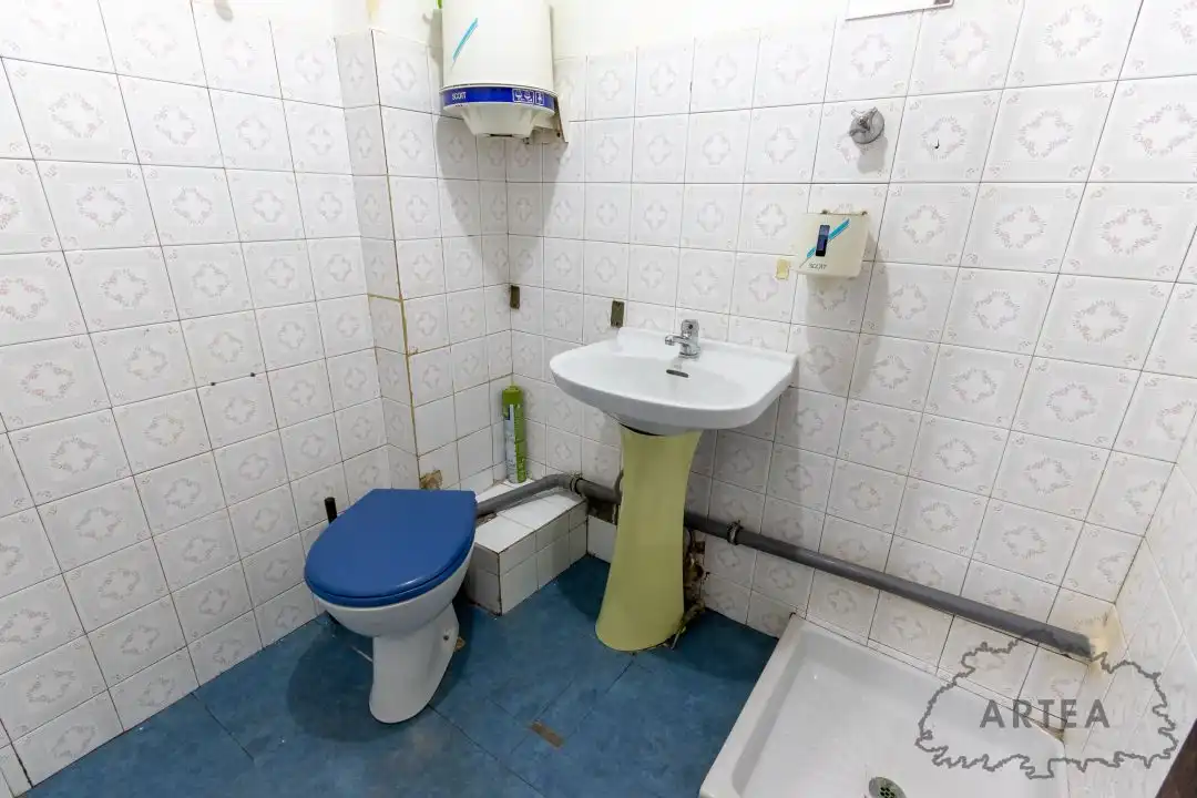 Baño de Local en venta en Bilbao  con Amueblado