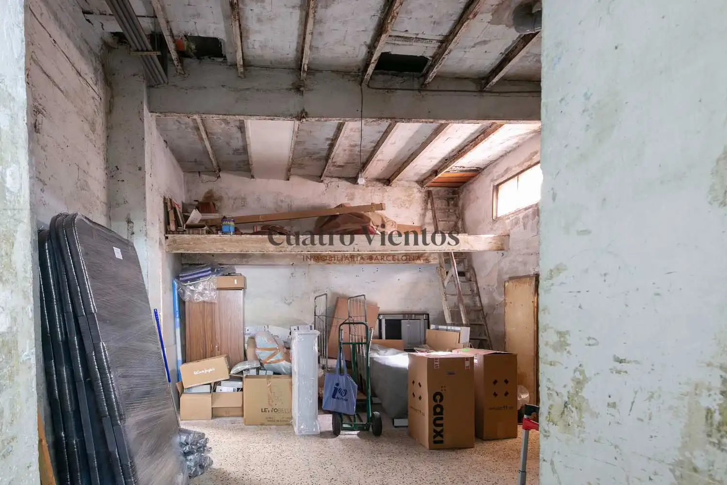Local en venta en Barcelona con Terraza