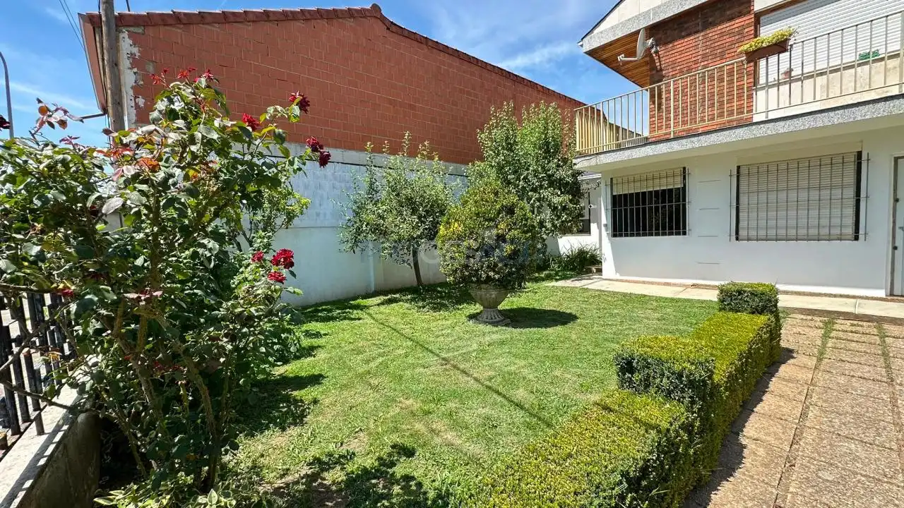 Jardín de Casa o chalet en venta en Carrizo con Calefacción, Jardín privado y Terraza