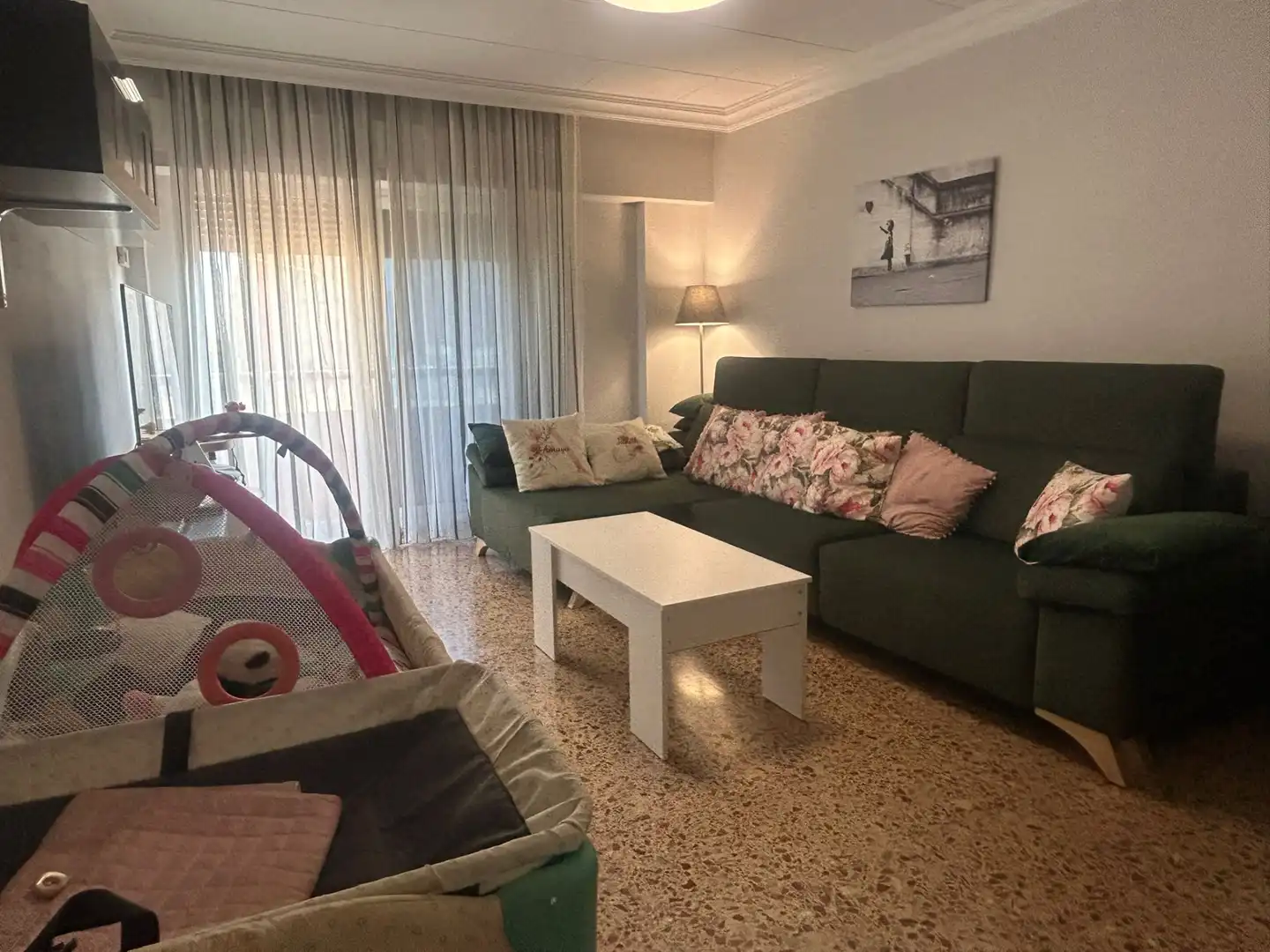 Living room of Flat for sale in Benetússer  with Air Conditioner, Heating and Storage room