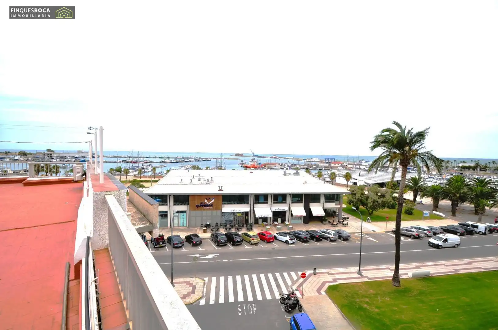 Vista exterior de Piso en venta en La Ràpita con Aire acondicionado, Calefacción y Terraza