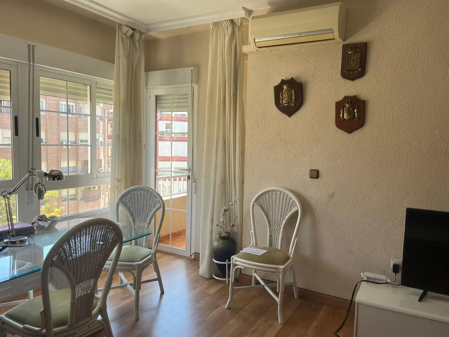 Terraza de Piso para compartir en Cartagena con Aire acondicionado y Parquet
