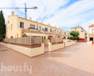 Vista exterior de Casa o xalet en venda en Calafell amb Terrassa