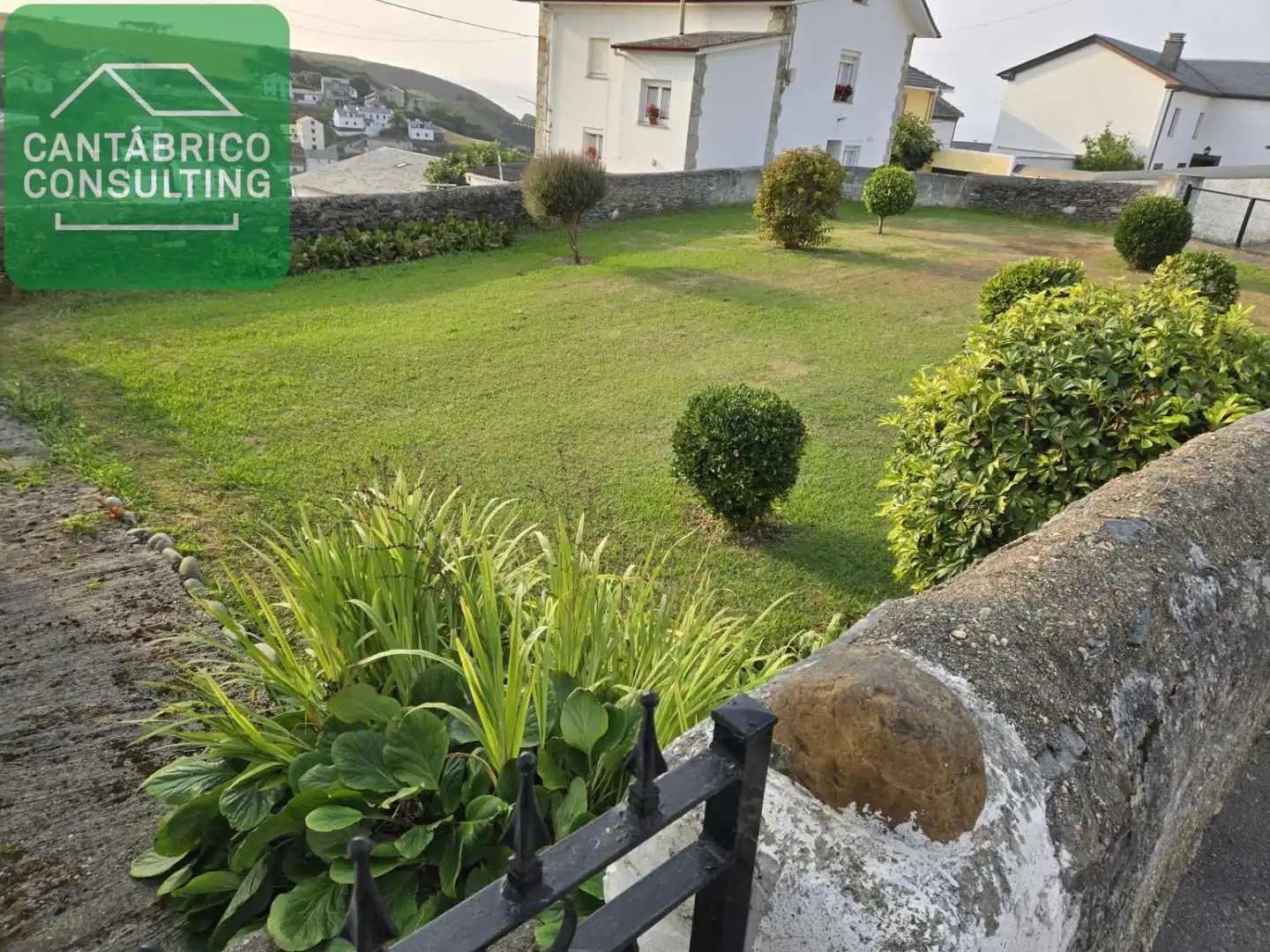 Vista exterior de Casa o chalet en venta en Coaña con Trastero y Amueblado