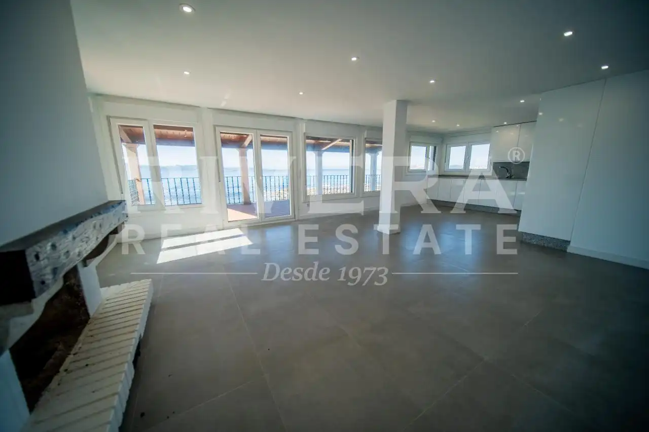 Piso en venta en Sanxenxo con Calefacción y Terraza