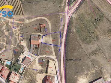 Terreno residenziale in vendita a Roa