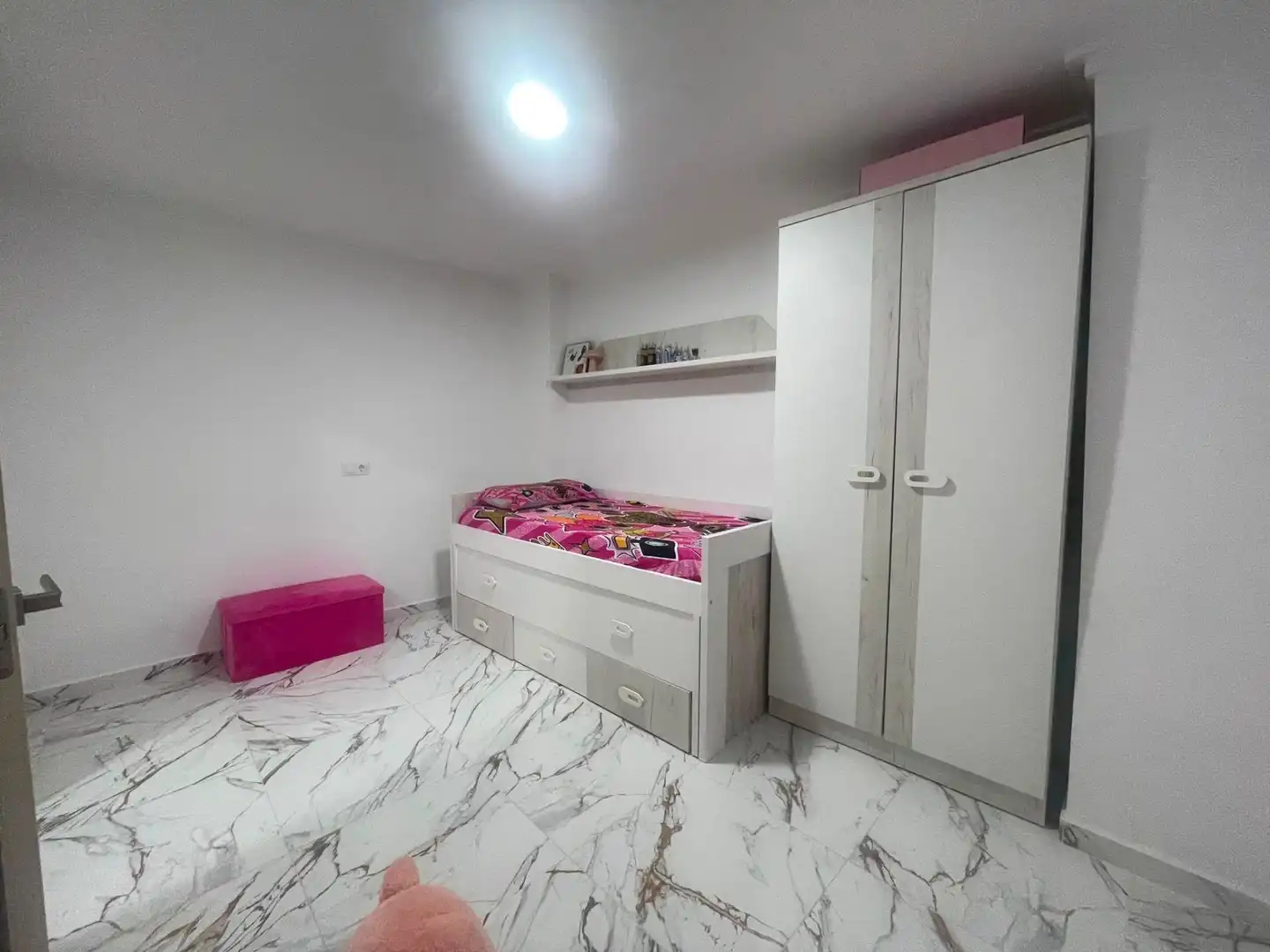 Bedroom of Houses for sale in Alzira  with Air Conditioner, Terrace and Furnished