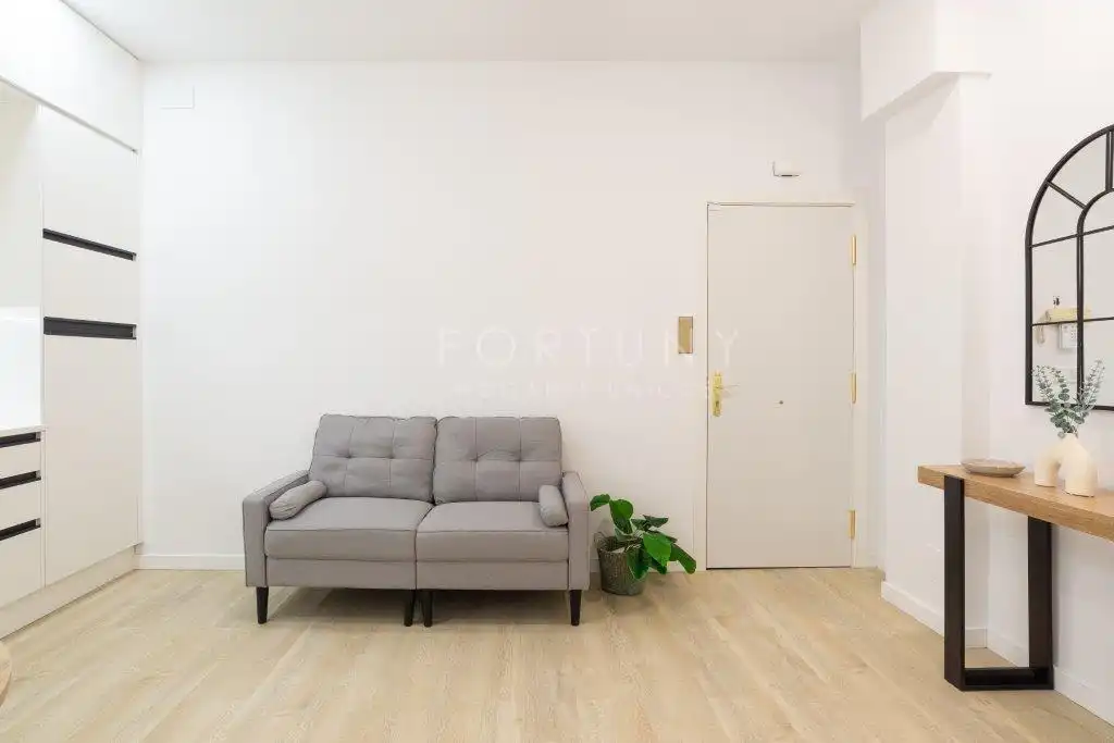 Sala d'estar de Apartament en venda en Málaga amb Aire condicionat, Moblat i Forn