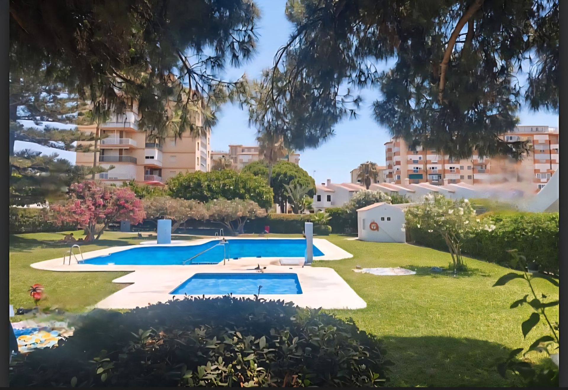 Piscina de Apartamento en venta en Torrox con Terraza y Piscina comunitaria