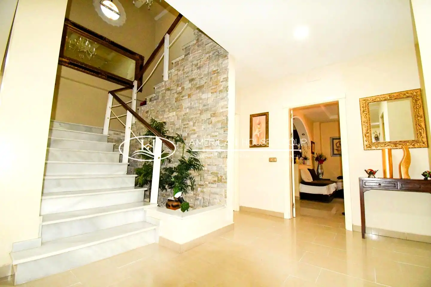 Houses for sale in Chiclana de la Frontera  with Air Conditioner, Heating and Private garden