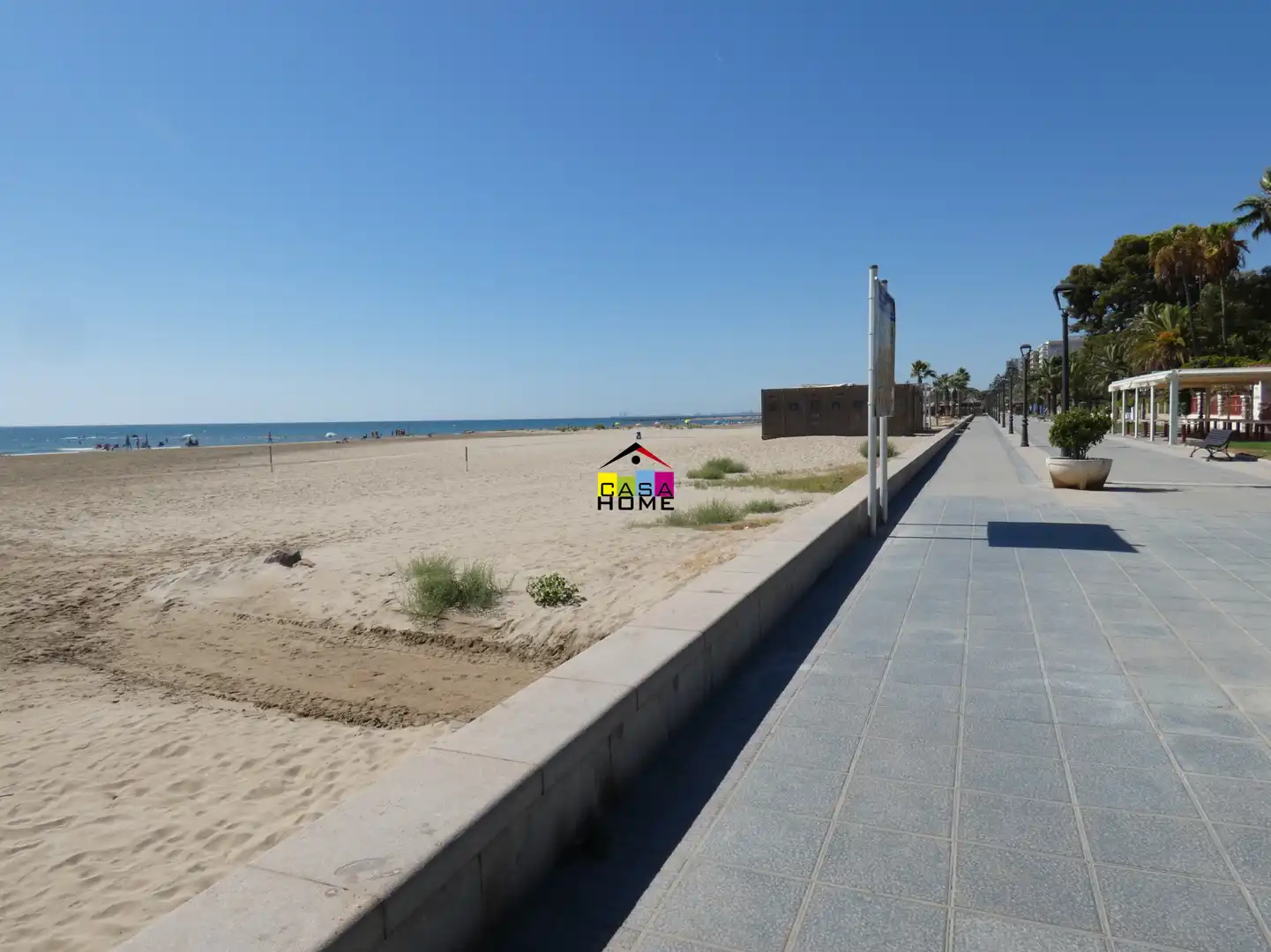 Vista exterior de Apartament en venda en Benicasim / Benicàssim amb Aire condicionat, Terrassa i Traster
