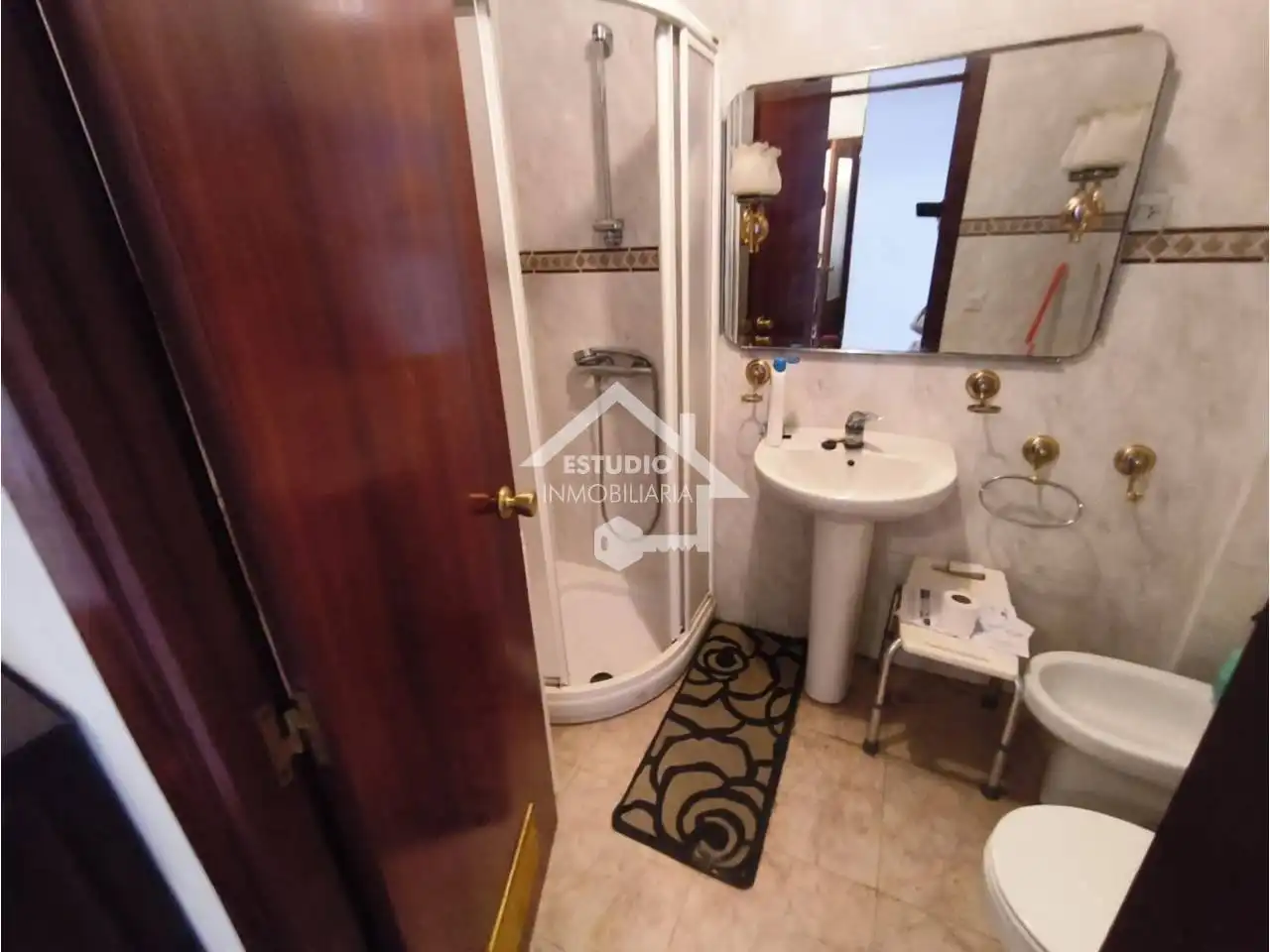 Baño de Piso en venta en Mendavia con Calefacción, Parquet y Trastero