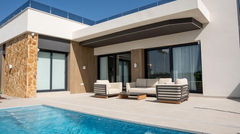 Exclusiva vida mediterránea en Lo Marabú, Ciudad QuesadaUbicación privilegiada con naturaleza y comodidadDescubra el encanto de vi