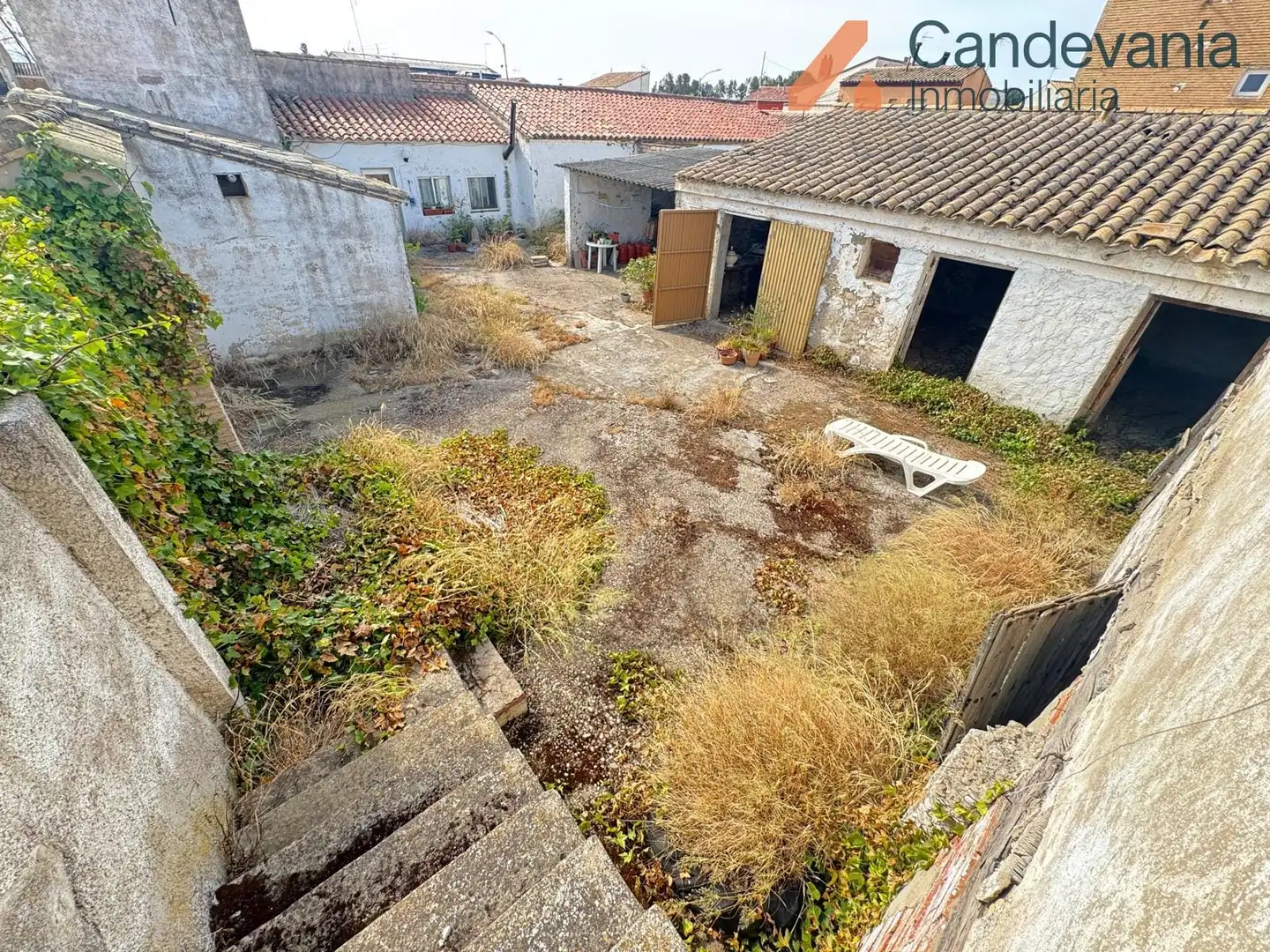 Finca rústica en venda en Gurrea de Gállego amb Jardí privat i Traster