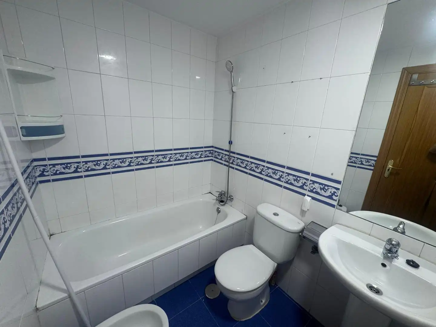 Baño de Piso en venta en Madrid con Aire acondicionado, Calefacción y Parquet
