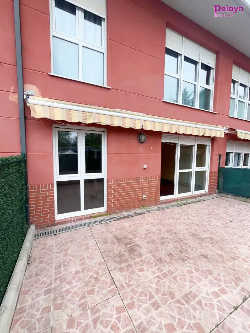 Vista exterior de Planta baixa en venda en Piélagos amb Calefacció, Jardí privat i Balcó