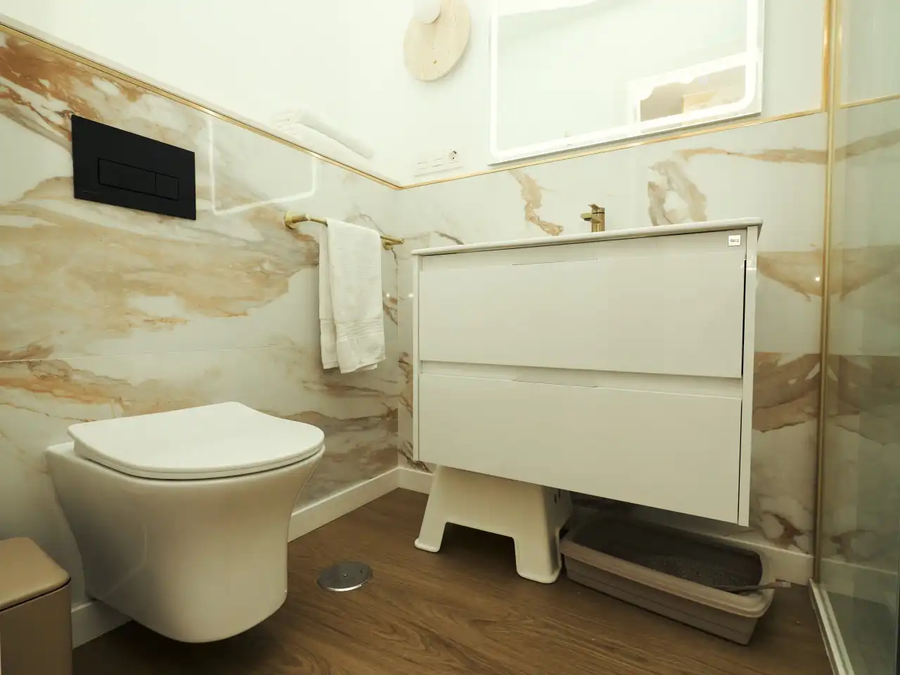 Badezimmer von Wohnungen zum Verkauf in Torrevieja mit Klimaanlage, Heizung und Terrasse