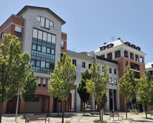 Exterior view of Attic for sale in  Pamplona / Iruña  with Heating, Parquet flooring and Terrace